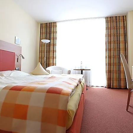 Garni Max Zwo 3* Dingolfing
