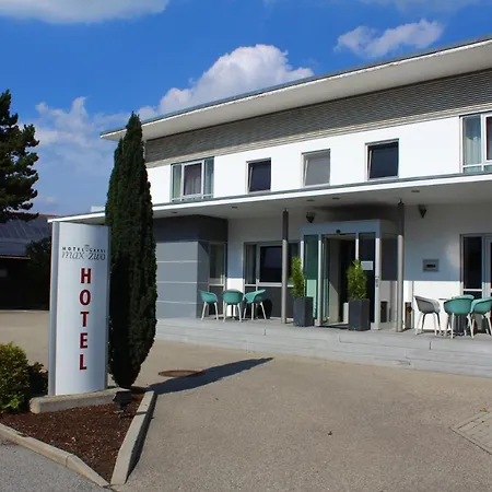 Garni Max Zwo Hotel 3*